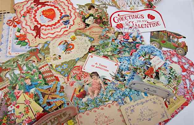 Appraisal: COLLECTION OF VALENTINE EPHEMERA variety of cards and postcards including