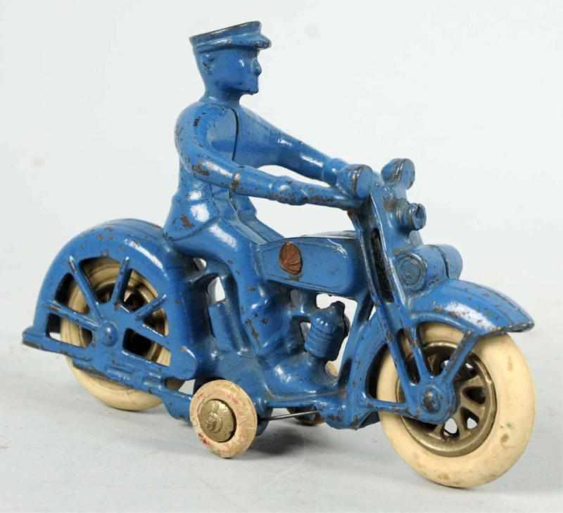 Appraisal: Rare Cast Iron Kilgore Motorcycle Toy American White rubber tires