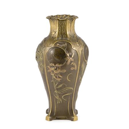 Appraisal: Art Nouveau Patinated-Bronze Vase Estimate -