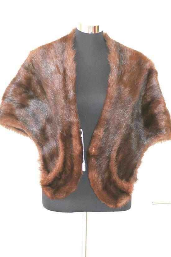 Appraisal: A MINK FUR STOLE