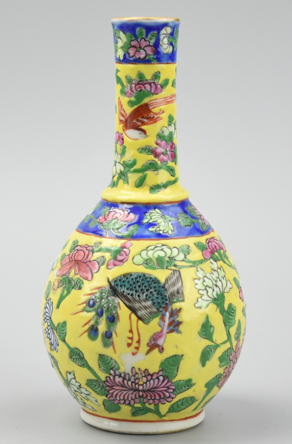 Appraisal: CHINESE YELLOW FAMILLE ROSE VASE TH C Chinese vase with