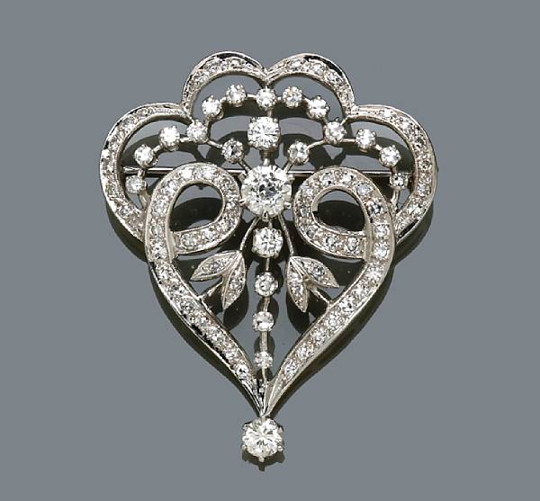 Appraisal: A diamond pendant and chain estimated total diamond weight carats