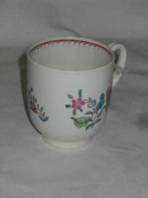 Appraisal: A FIRST PERIOD WORCESTER PORCELAIN COFFEE CUP painted in polychrome