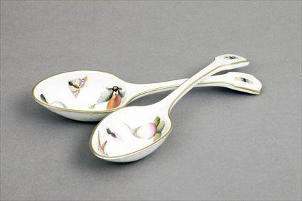 Appraisal: Pair of Herend Gilt and Polychrome Decorated Porcelain Serving Spoons