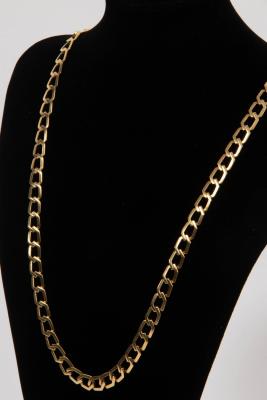 Appraisal: An ct yellow gold necklace of flattened hexagonal links approximately