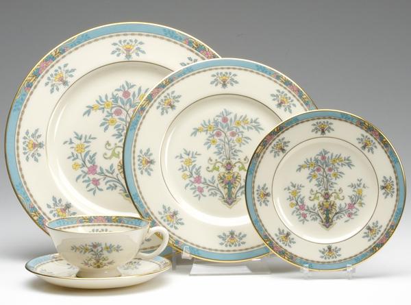 Appraisal: LENOX BLUE TREE CHINA Service for sixteen Includes dinner plates