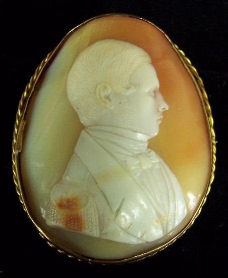 Appraisal: A Victorian cameo brooch with bust portrait of a Gentleman