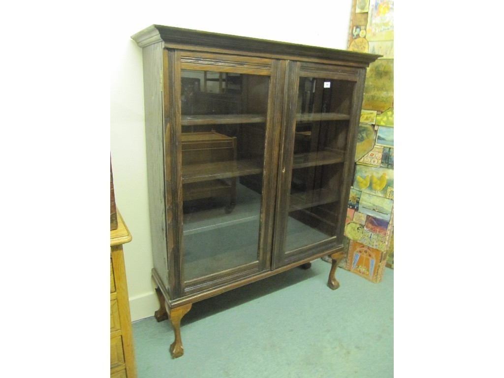 Appraisal: Glazed two door bookcase