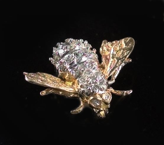 Appraisal: Fourteen-Karat Yellow Gold and Diamond Bumble Bee Brooch featuring carats