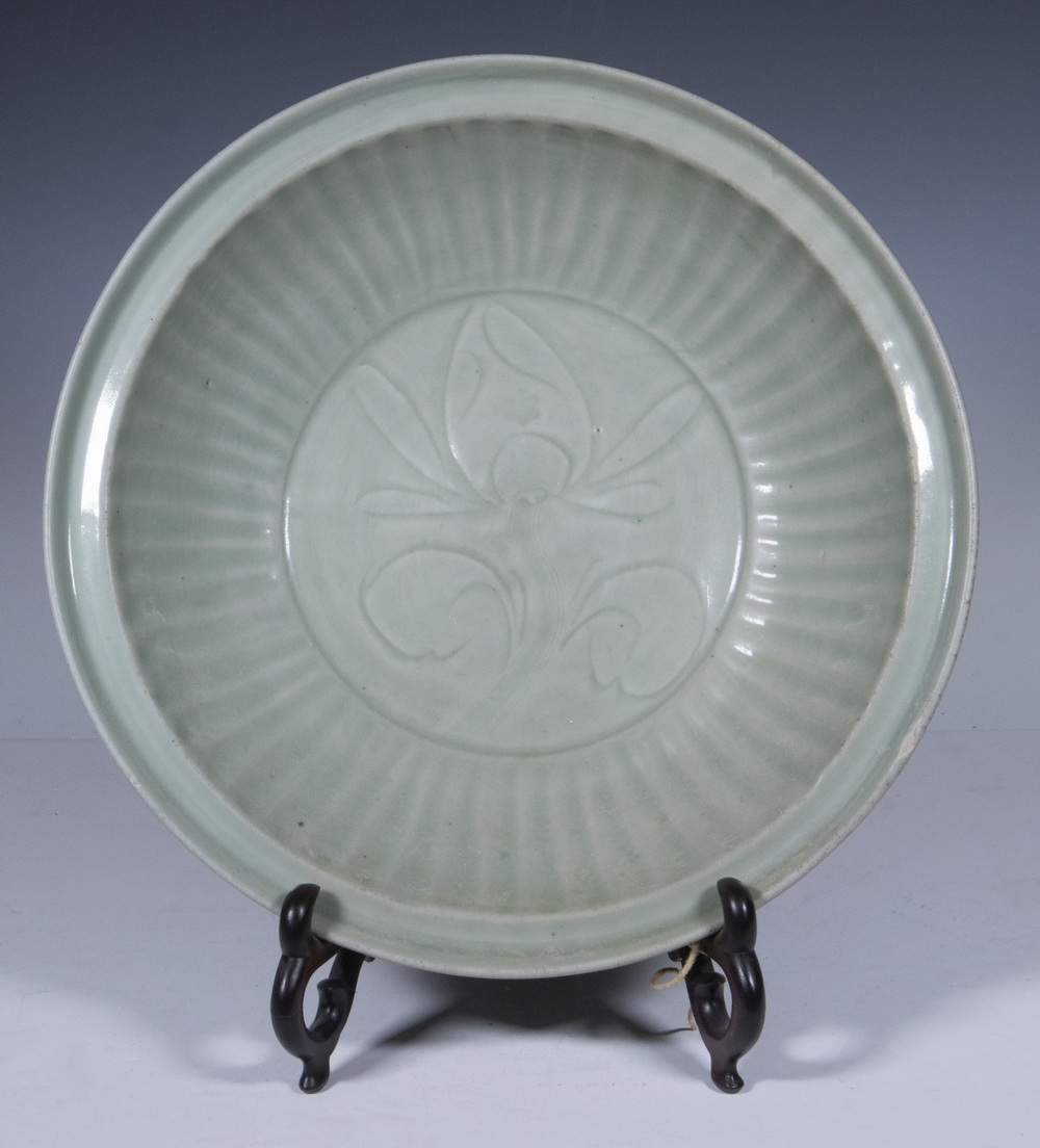 Appraisal: CHINESE PORCELAIN BOWL Ming Style Longquan Celadon Glazed Footed Bowl