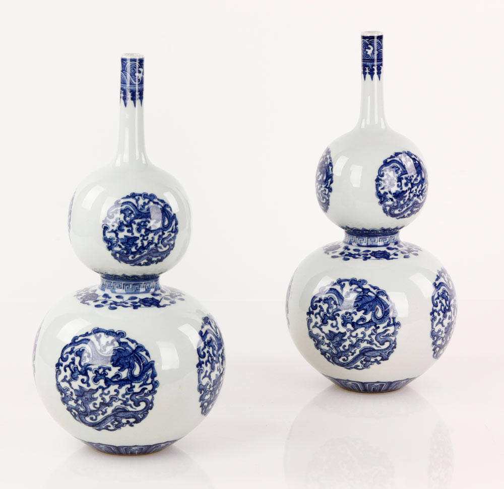 Appraisal: - Chinese Blue and White Vases Chinese blue and white