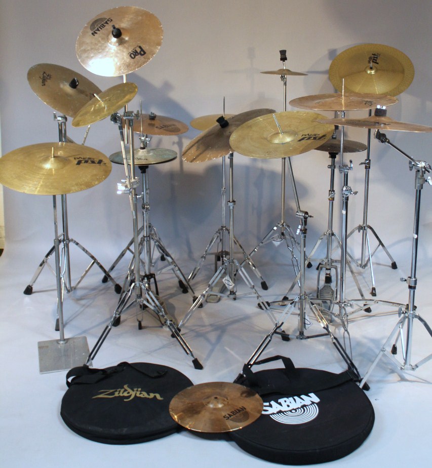 Appraisal: Various symbols to include a Sabian Pro example a Paiste