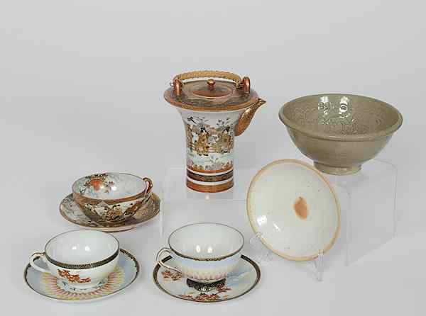 Appraisal: Japanese Cups and Saucers Japan An assembled group of seven