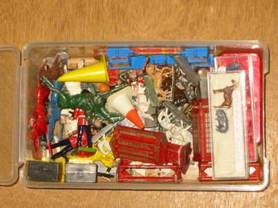 Appraisal: A quantity of Dinky Britains and other metal animals figures