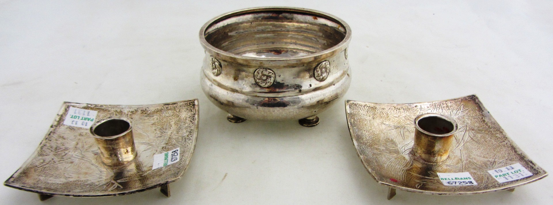 Appraisal: A silver bowl of circular form decorated with a frieze