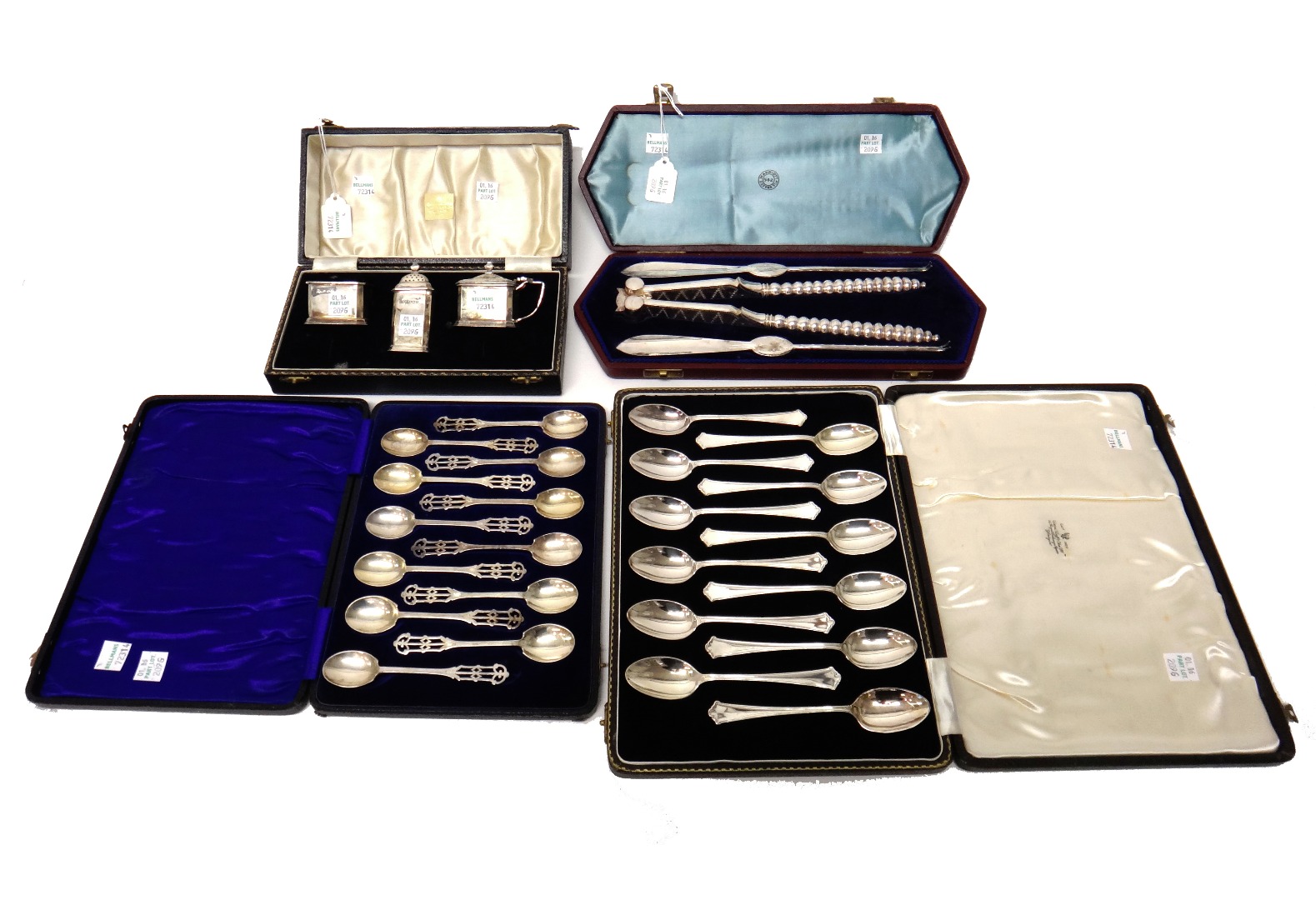 Appraisal: A set of twelve silver coffee spoons the handles with