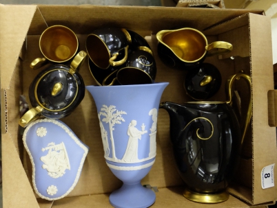 Appraisal: Carltonware Noire Royale part coffee set and Wedgwood jasper ware