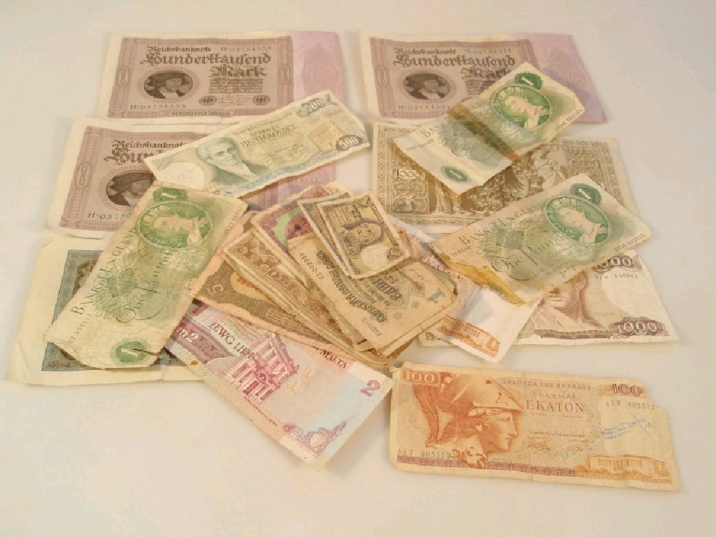 Appraisal: Assorted world Bank notes