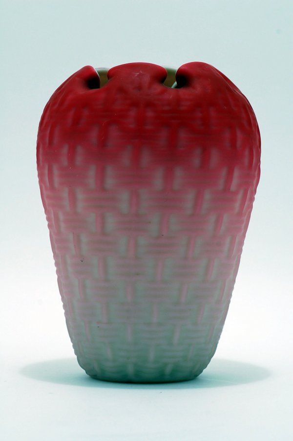 Appraisal: Late th century molded basketweave peach blow vase ruffled edge