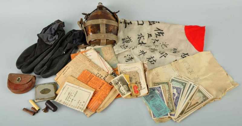 Appraisal: Lot of Japanese World War II Items Description Includes good