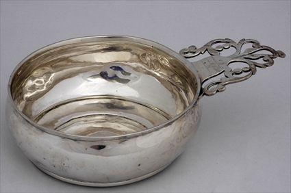 Appraisal: FEDERAL SILVER PORRINGER Impressed B Pitman Rhode Island the swelling