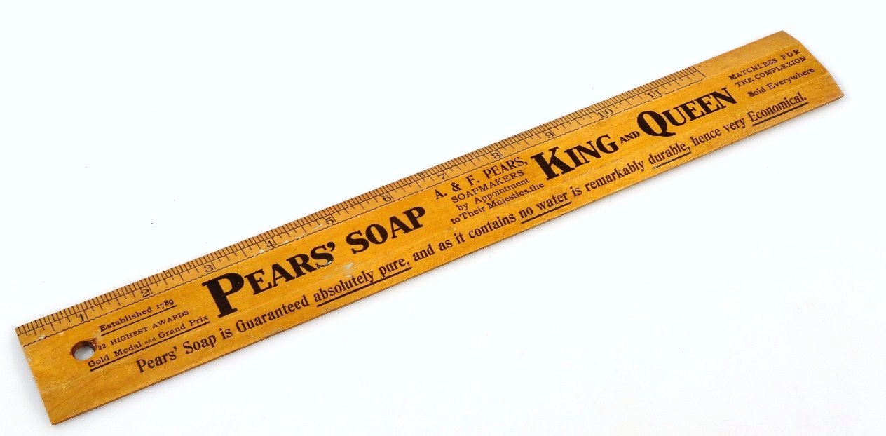 Appraisal: An early thC Pear's Soap King and Queen advertising ruler