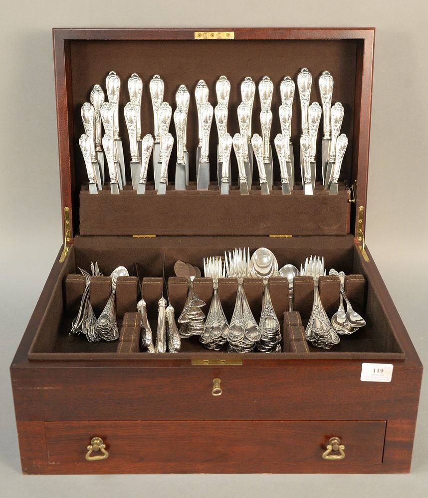 Appraisal: Large Wellner German silver plated flatware set in fitted mahogany