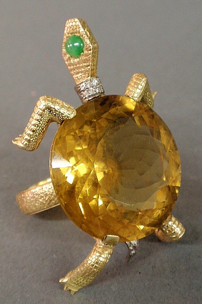 Appraisal: - Ladies k gold and citrine turtle-form ring with chip