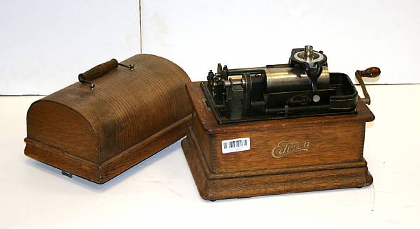 Appraisal: Edison Standard Phonograph Serial Model S height in width in