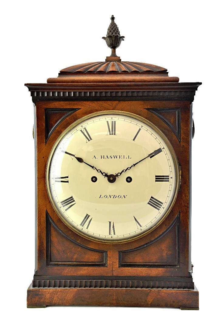 Appraisal: An early Victorian mahogany cased mantel clock the eight inch