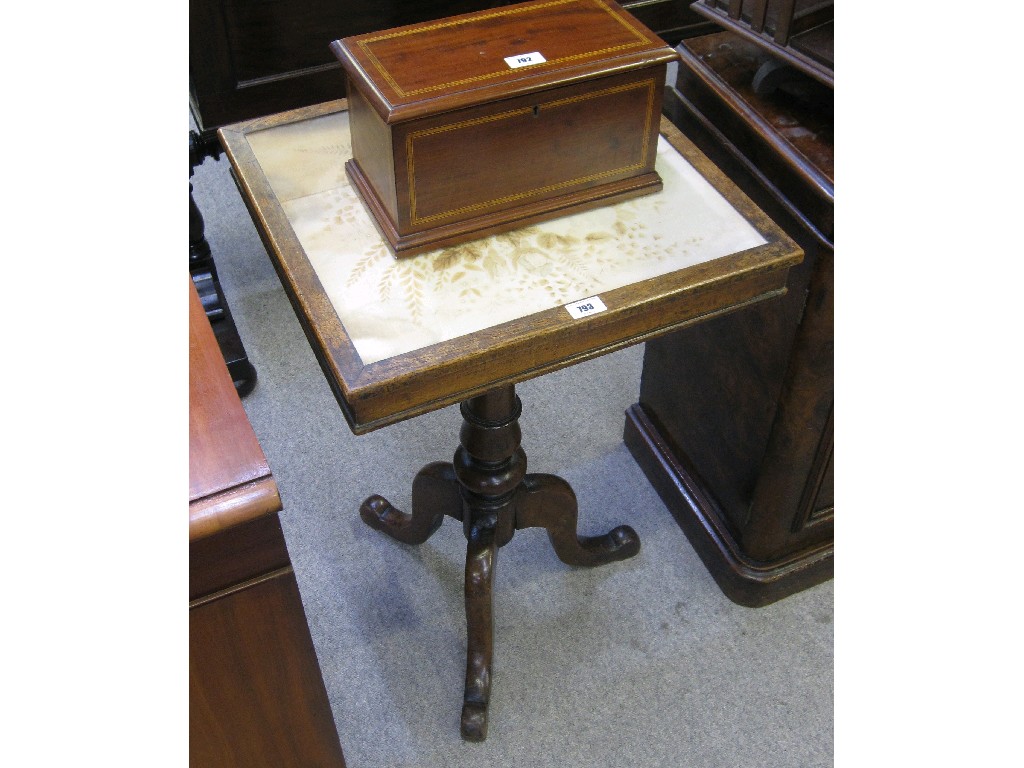 Appraisal: Victorian mahogany and glass topped pedestal table