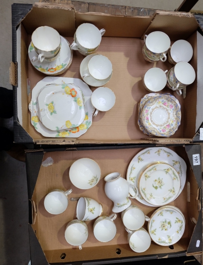 Appraisal: A good collection of mixed pottery to include Royal Grafton