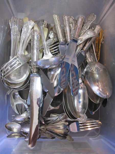 Appraisal: ONE BOX OF SILVER PLATE CUTLERY MAINLY KINGS PATTERN