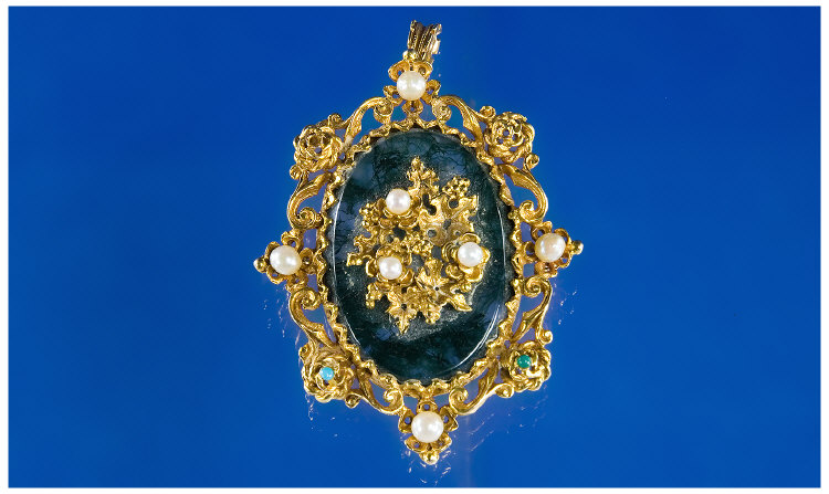 Appraisal: ct Gold Pendant With Brooch Fitting Pierced And Fretwork Border