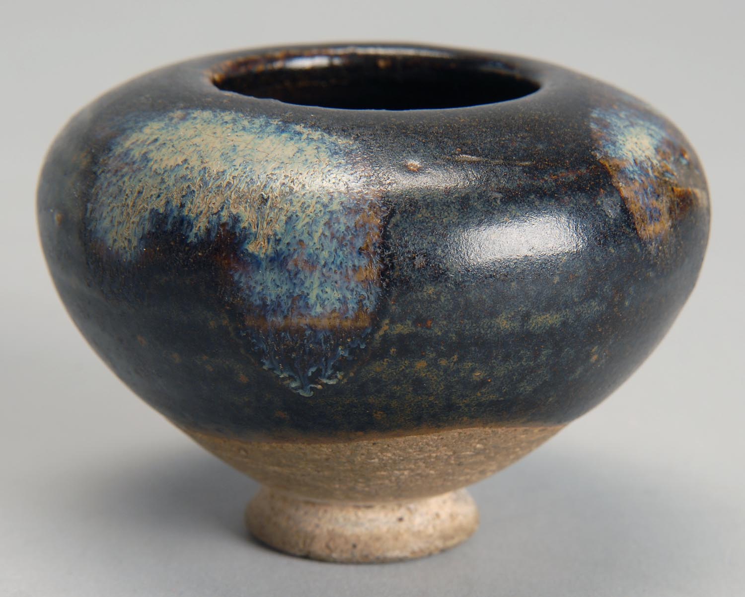 Appraisal: JUNYAO POTTERY WRITER'S COUPE Ming DynastyIn ovoid form with three