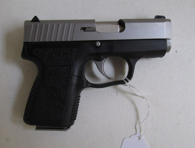 Appraisal: KAHR ARMS MODEL CM- DOUBLE ACTION SEMI AUTOMATIC PISTOL mm