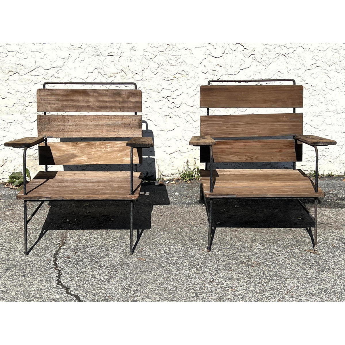 Appraisal: Pr Van Keppel Green style cedar and iron lounge chairs