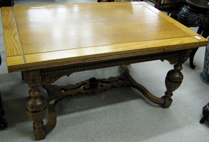 Appraisal: OAK DINING TABLE AND CHAIR SET American c 's comprising