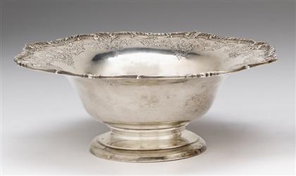 Appraisal: American sterling silver centerpiece bowl graff washburn and dunn new