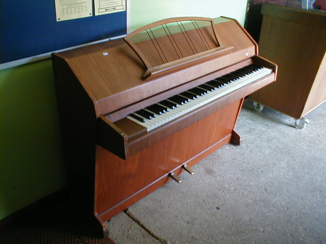 Appraisal: An Eavestaff Mini Royal piano