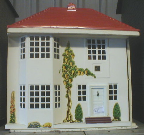 Appraisal: A 's dolls house and contents plastic roof