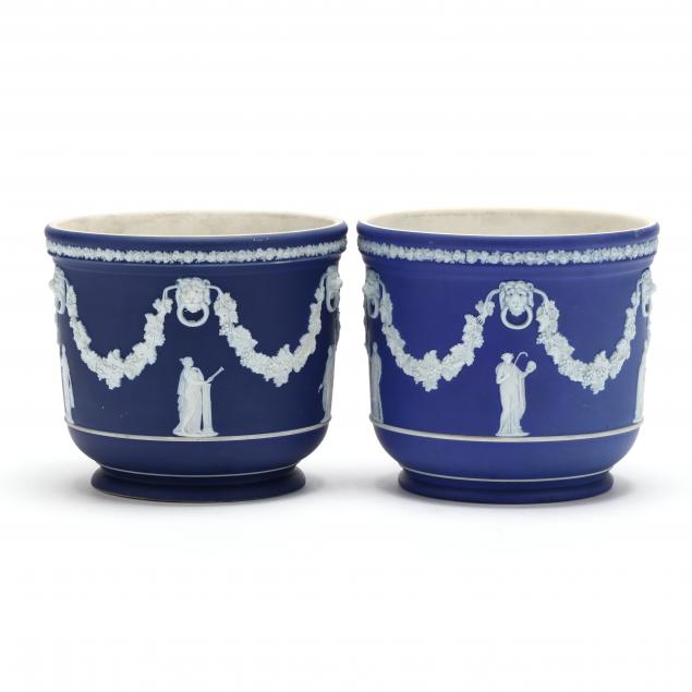 Appraisal: A NEAR PAIR OF WEDGWOOD JASPERWARE CACHE POTS th century