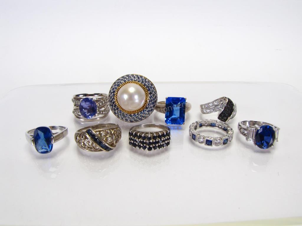 Appraisal: Nine sterling silver rings including one with amethyst colored center