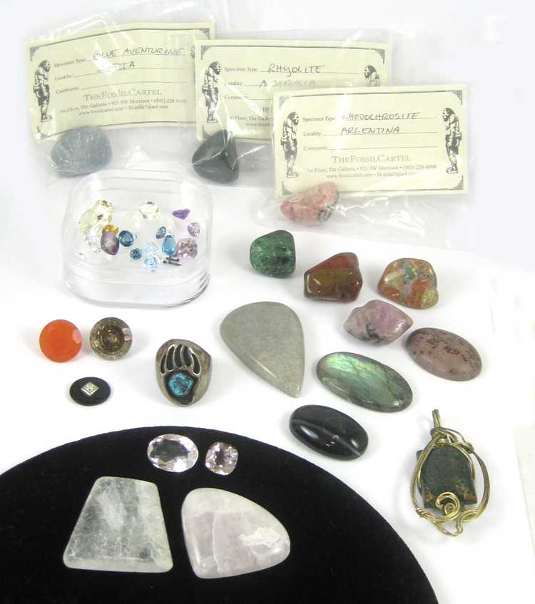 Appraisal: COLLECTION OF UNSET GEMSTONES RING AND PENDANT including a size