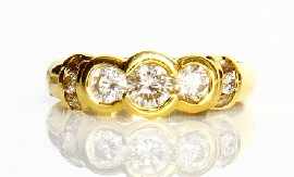 Appraisal: An ct gold diamond ring total estimated diamond weight ct