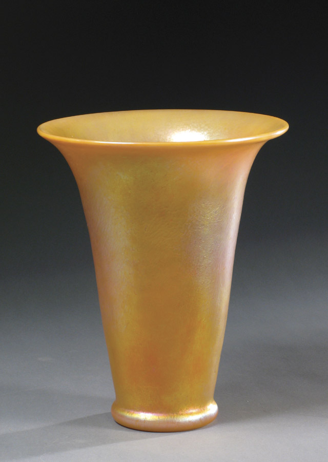 Appraisal: LUNDBERG STUDIOS CONTEMPORARY ART GLASS VASE H flared form gold