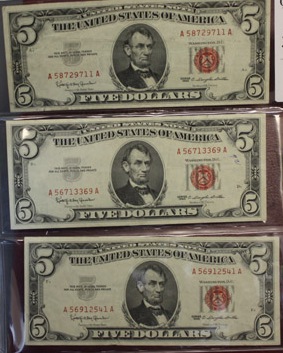 Appraisal: Lot of pieces of United States currency United States Notes