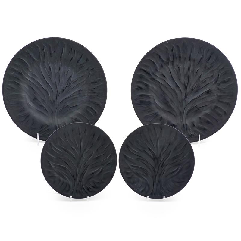 Appraisal: SET OF LALIQUE GLASS PLATES Thirty-five Alges Noir in black