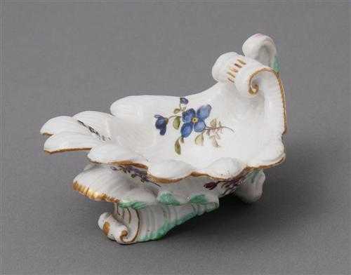 Appraisal: SHELL-SHAPED SALIERE Meissen mid- th century Ribbed shell shape with