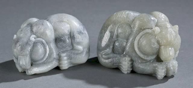 Appraisal: Pair of Chinese lavender-gray jade bears A pair of Chinese